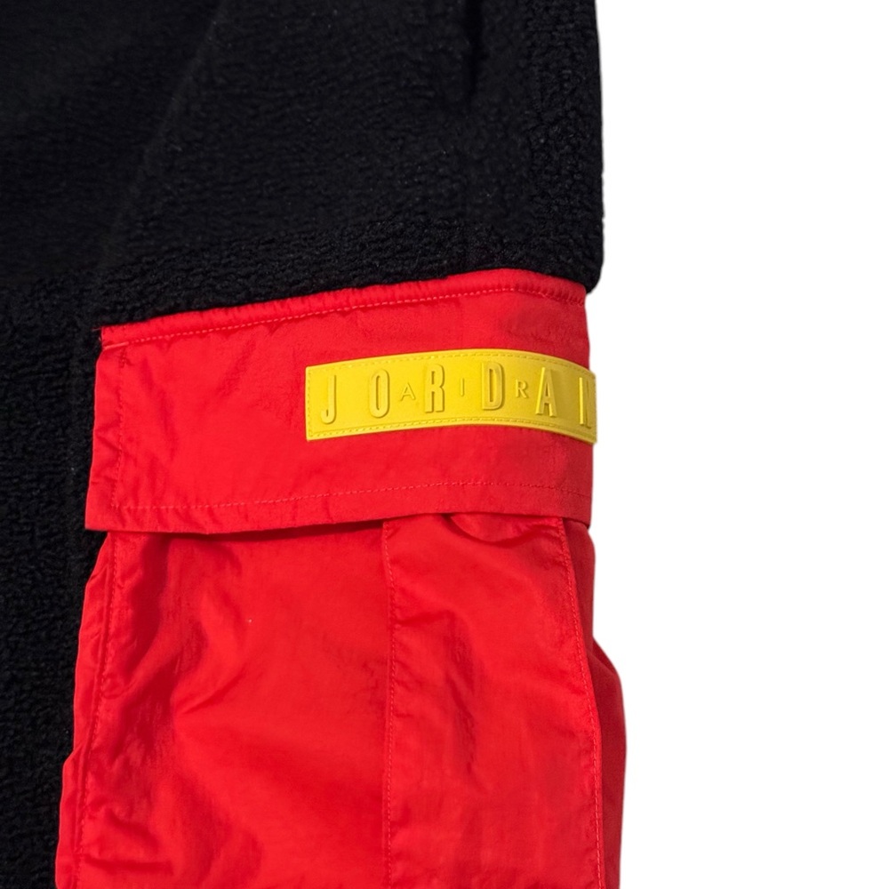 Air Jordan Essentials Statement Mountainside Flee… - image 3